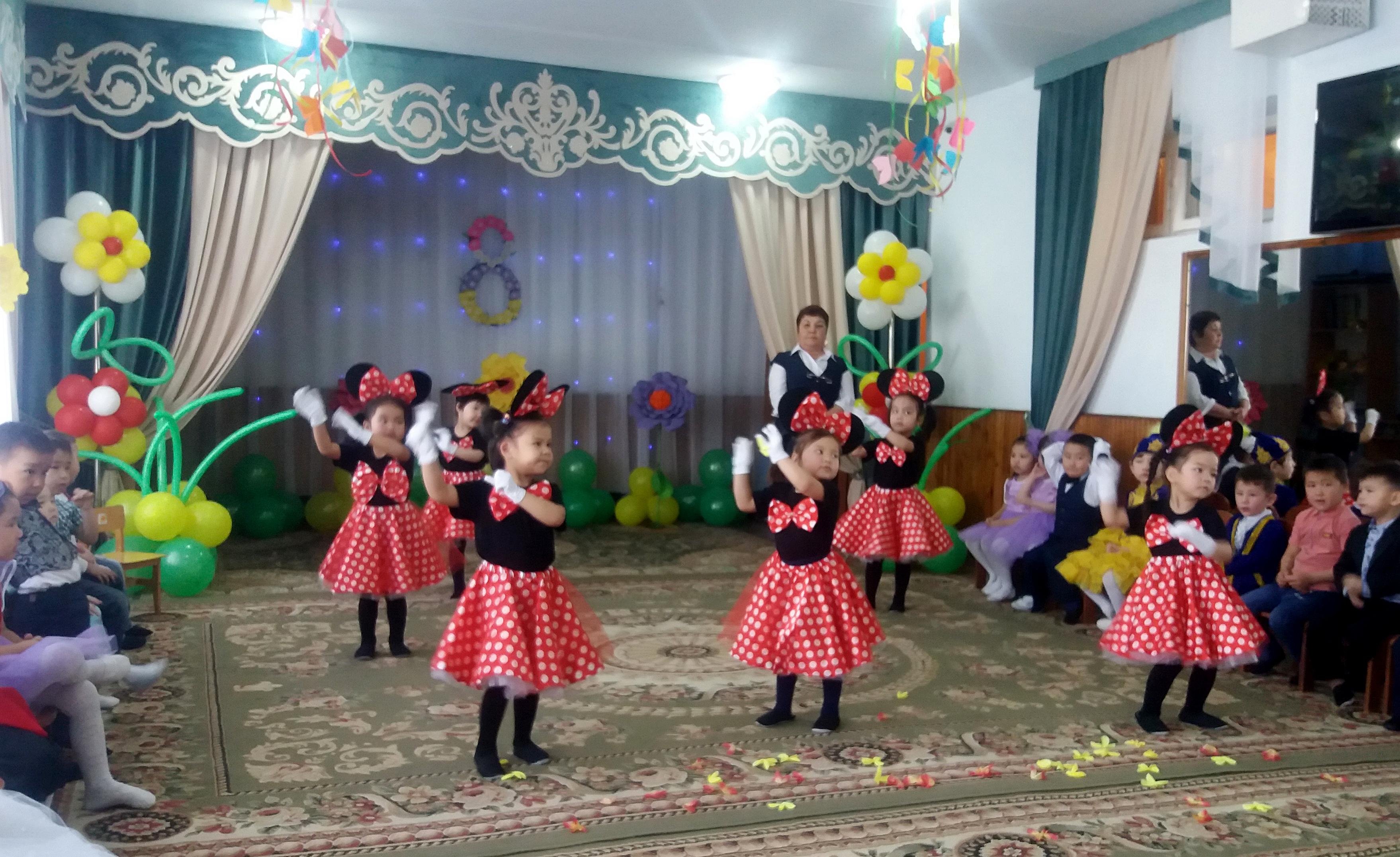 «Ардақтайық ананы!» ертеңгілігі "Ботақан" ортаңғы тобы