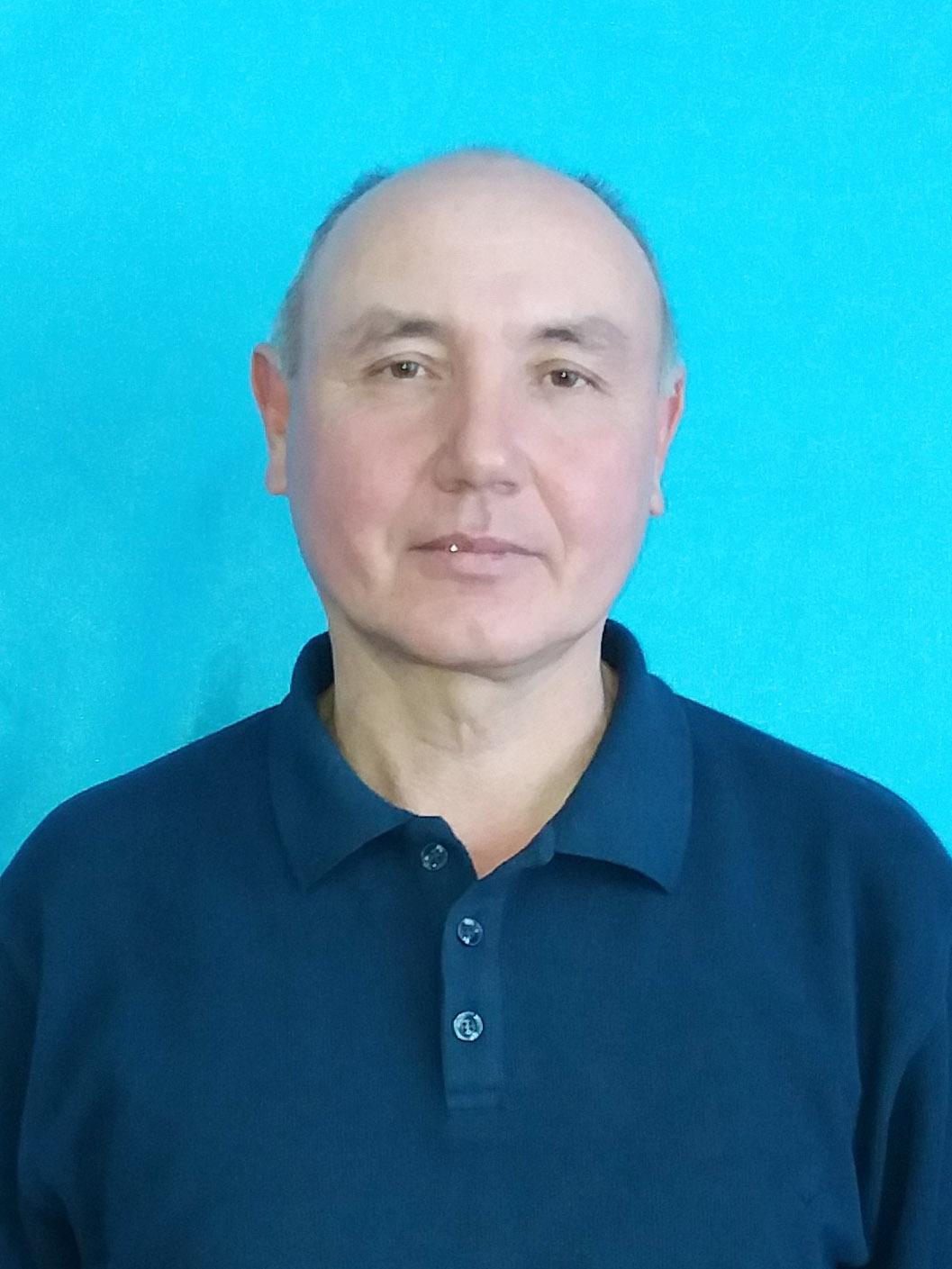 Шаруашылық меңгерушісі Турлыгулов Боранкул Жармаханбетович