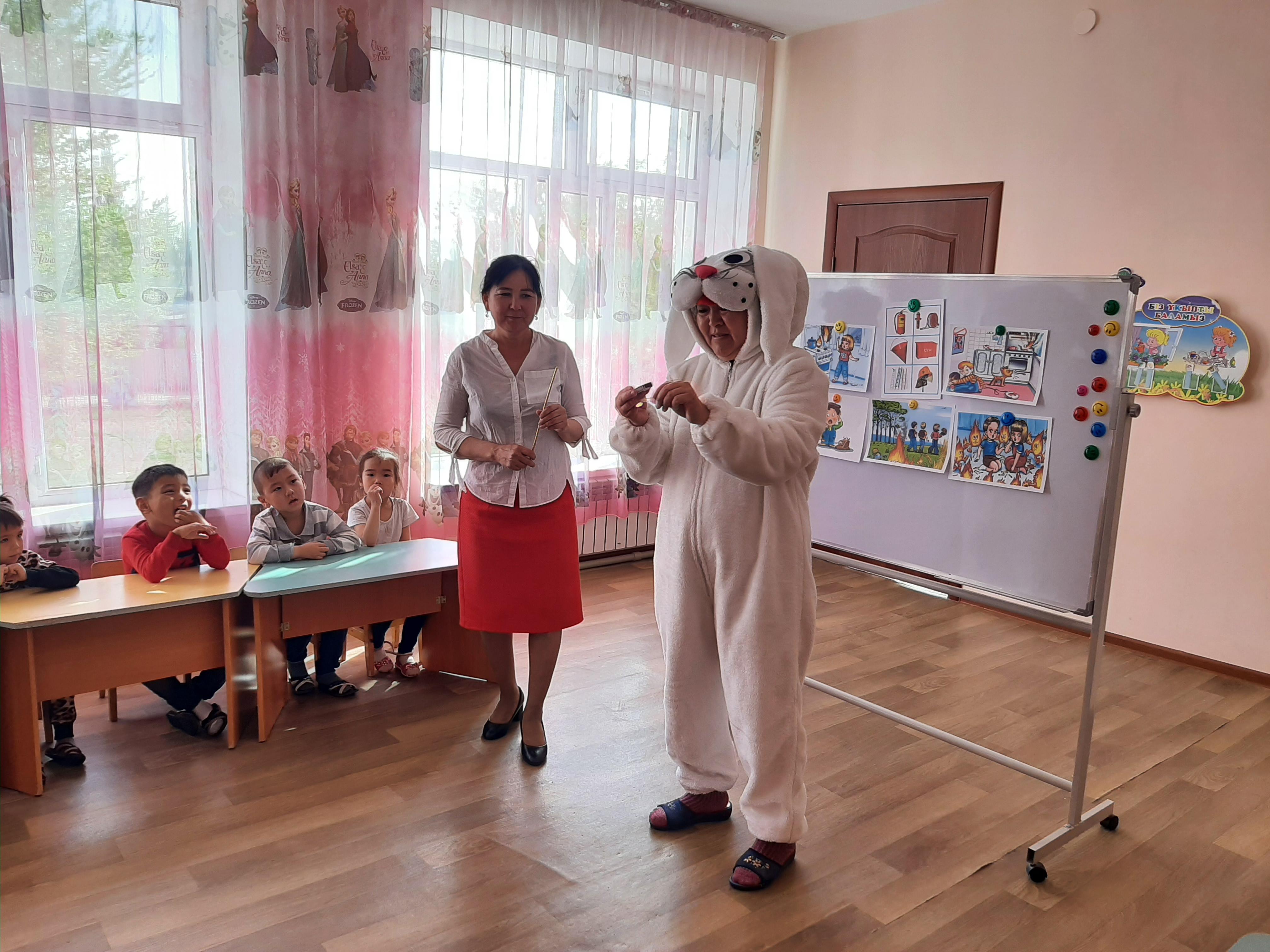 Викториналық кеш «Өрт сөндірушегі не қажет?»