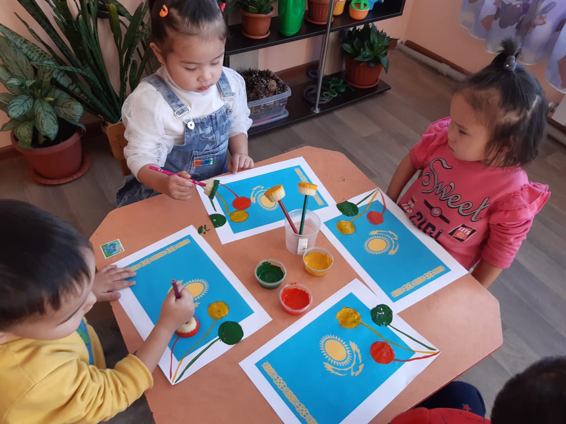 Көрме: "Тәуелсіз елдің бақытты ұрпағы"