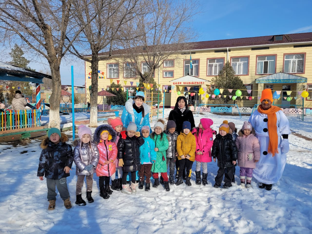 «Қар тасу» қысқы ойыны