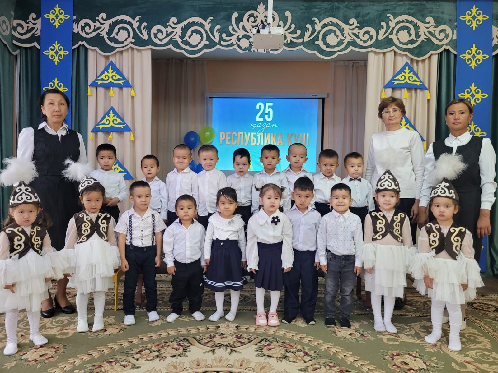 «Менің Отаным-Қазақстан!» ертеңгілігі "Қарлығаш" ортаңғы тобы